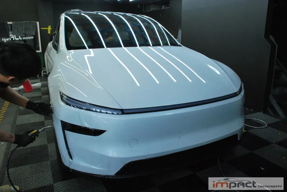 Tesla Model Y PPF施工事例|費用目安・仕上がり 施工写真 2-3