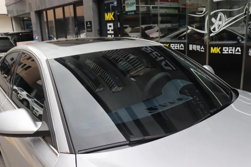 Audi A6のカーフィルム施工事例｜費用目安・仕上がり 施工写真 3-3