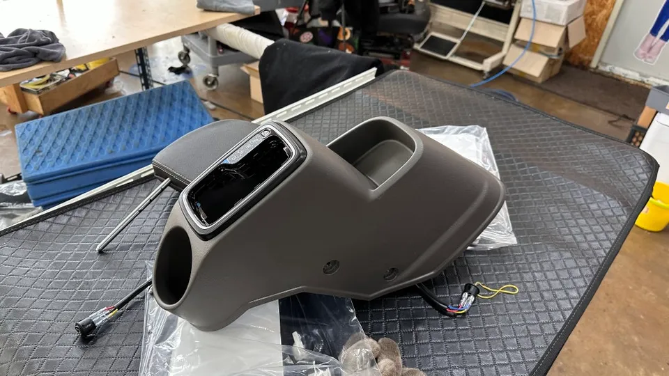 Hyundai Porter 2 seat ventilation - Hyundai Porter 2 Seat Climate Upgrade Review photo 3