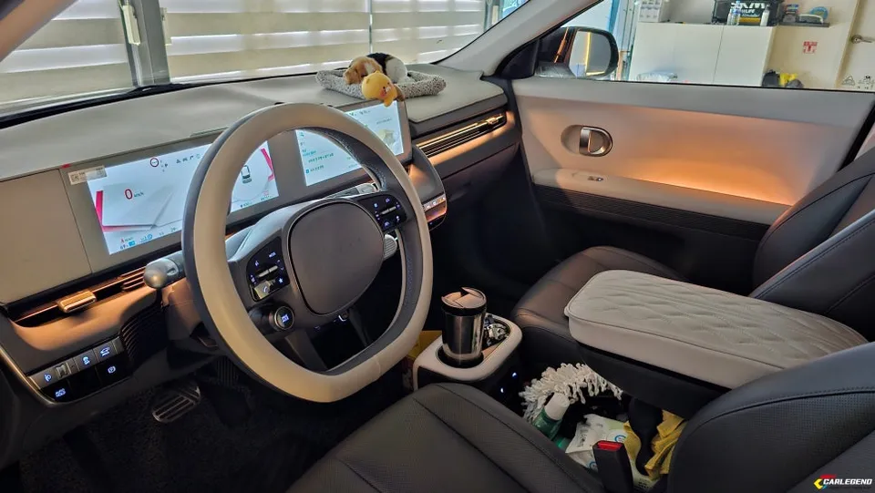 Hyundai IONIQ 5 ambient lighting - Hyundai IONIQ 5 Ambient Lighting Review: Enhanced Interior Mood photo 4