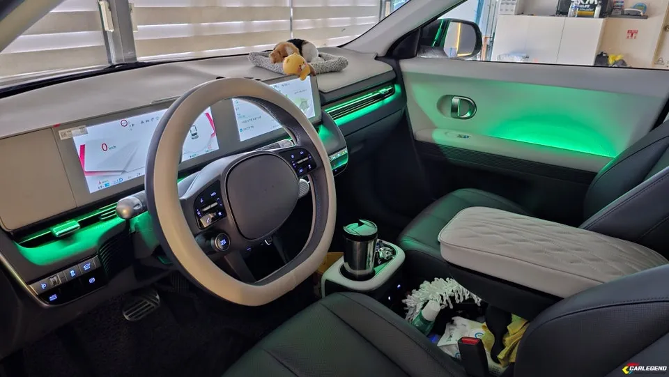 Hyundai IONIQ 5 ambient lighting - Hyundai IONIQ 5 Ambient Lighting Review: Enhanced Interior Mood photo 5