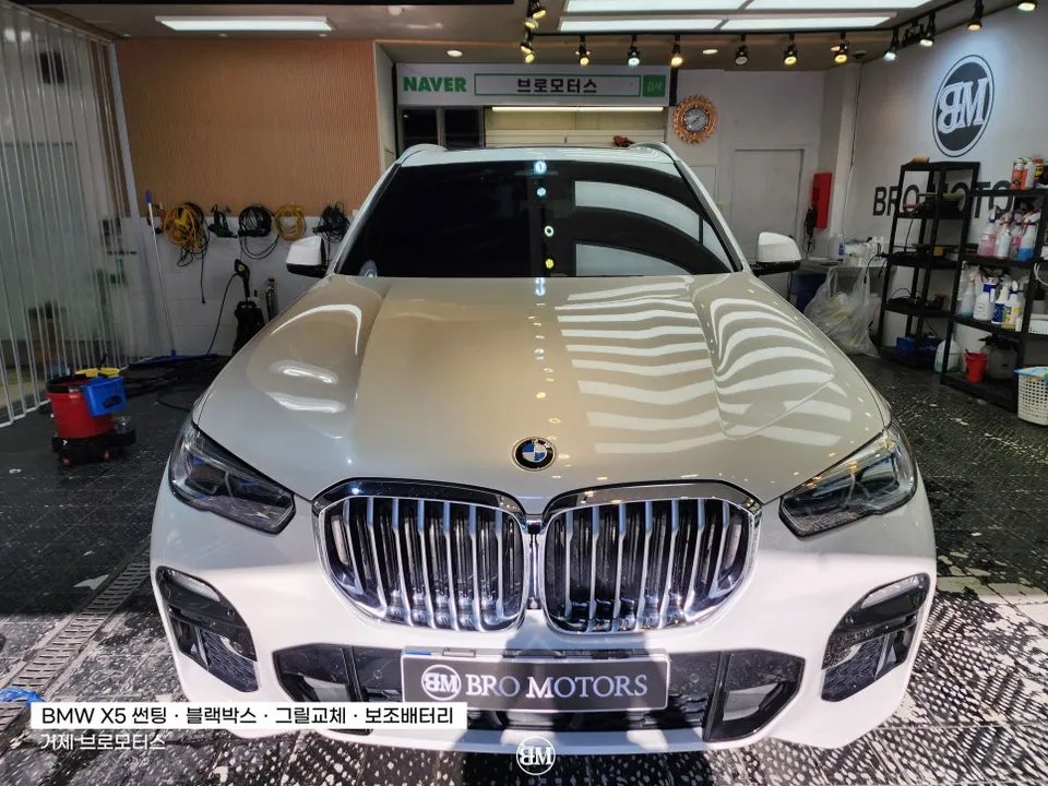 BMW X5のカーフィルム施工事例｜費用目安・仕上がり 施工写真 2-3