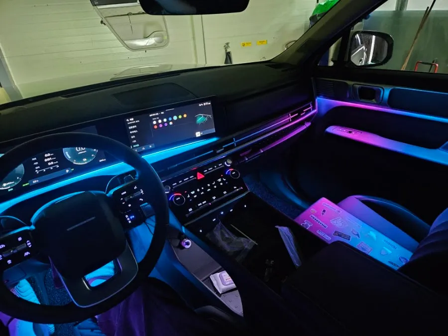 Hyundai Santa Fe MX5 ambient lighting - Hyundai Santa Fe MX5 Ambient Lighting Installation Review — Cost photo 4