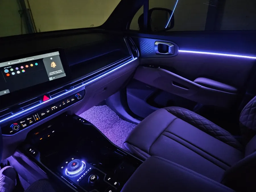Kia Sorento MQ4 Ambient Lighting Upgrade Review photo 2