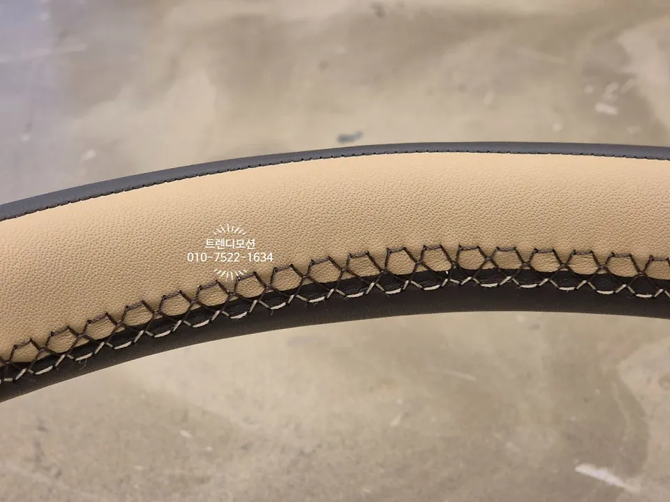 Genesis G80 DH steering wheel - Genesis G80 DH Steering Wheel Customization Review photo 5