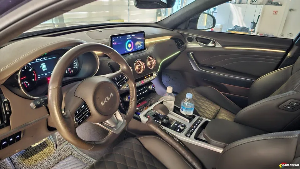 Genesis Stinger ambient lighting - Genesis Stinger Ambient Lighting Installation - Enhanced Luxury photo 4