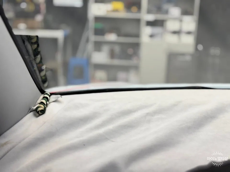 Tesla Model Yのカーフィルム施工事例|費用目安・仕上がり 施工写真 1-3