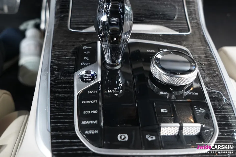 BMW X7 ppf - BMW X7 Interior PPF Review — Protect Wood Trim & Crystal Gear Kno photo 5