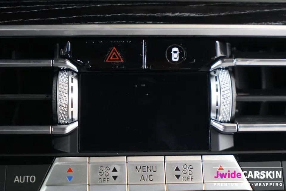 BMW X7 ppf - BMW X7 Interior PPF Review — Protect Wood Trim & Crystal Gear Kno photo 7