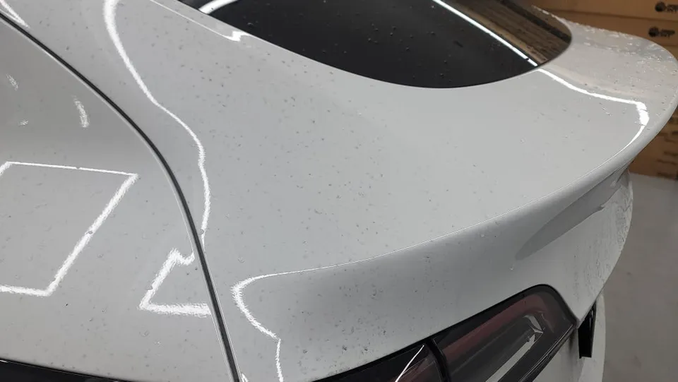Tesla Model Yのガラスコーティング事例|韓国での施工 施工写真 2-2