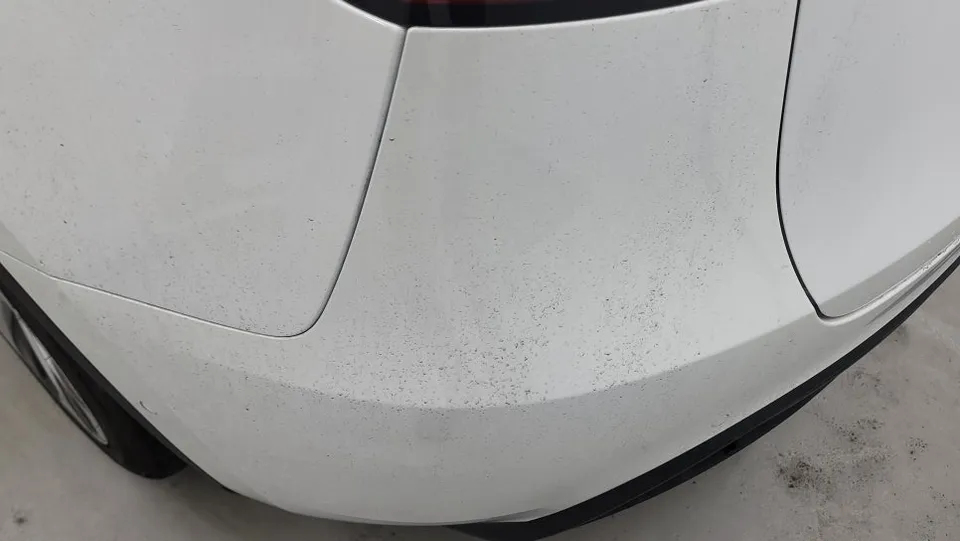 Tesla Model Yのガラスコーティング事例|韓国での施工 施工写真 3-2