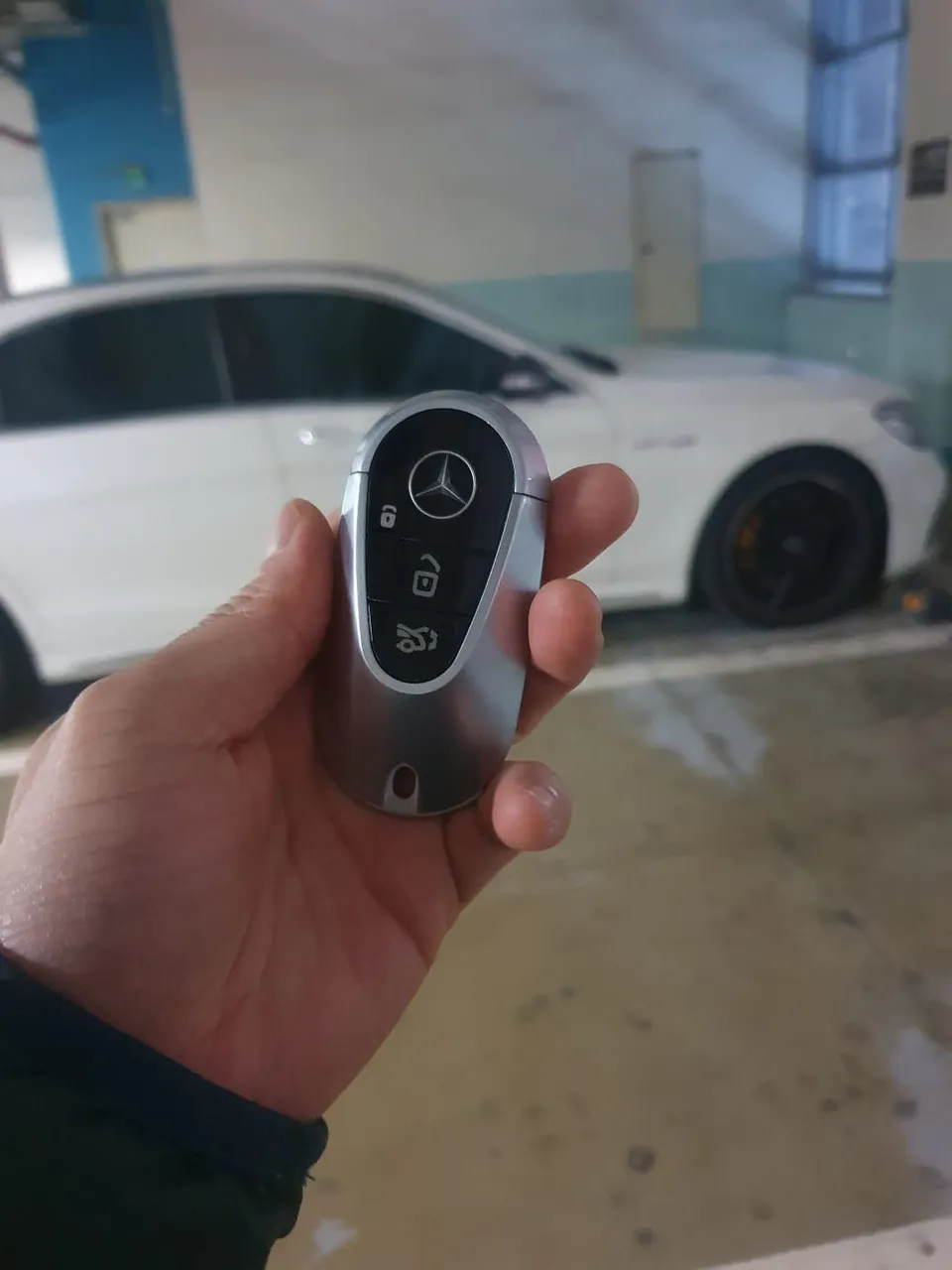 Mercedes-Benz S63 AMG Oem Options Installation Review — Cost photo 2