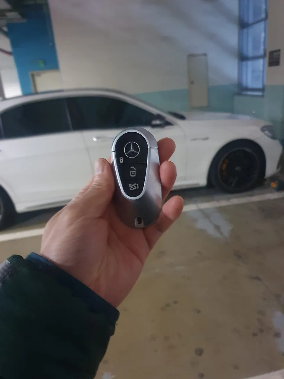 Mercedes-Benz S63 AMG oem options - Mercedes-Benz S63 AMG Oem Options Installation Review — Cost photo 4
