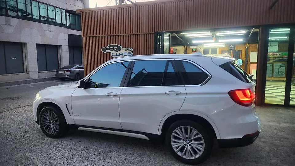 BMW X5のカーフィルム施工事例 写真