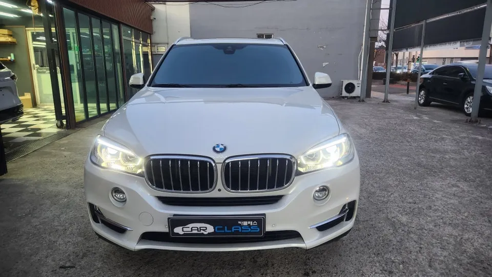 BMW X5 window tinting - BMW X5 Window Tinting Review: Sky Blue Film Results photo 5
