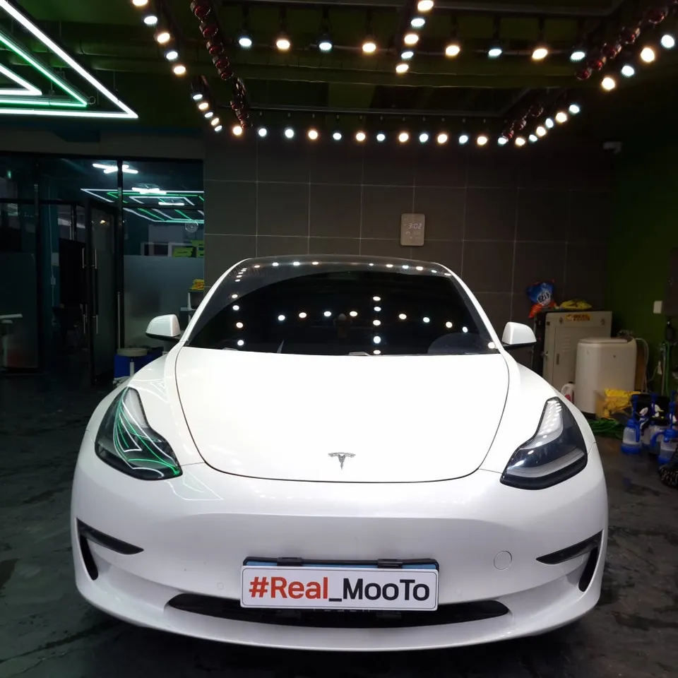 Tesla Model 3のガラスコーティング事例｜韓国での施工 写真