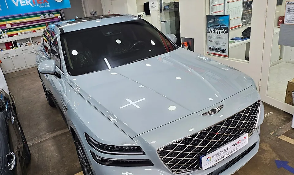 Hyundai Santa FeのPPF施工事例｜費用目安と仕上がり 施工写真 1-3