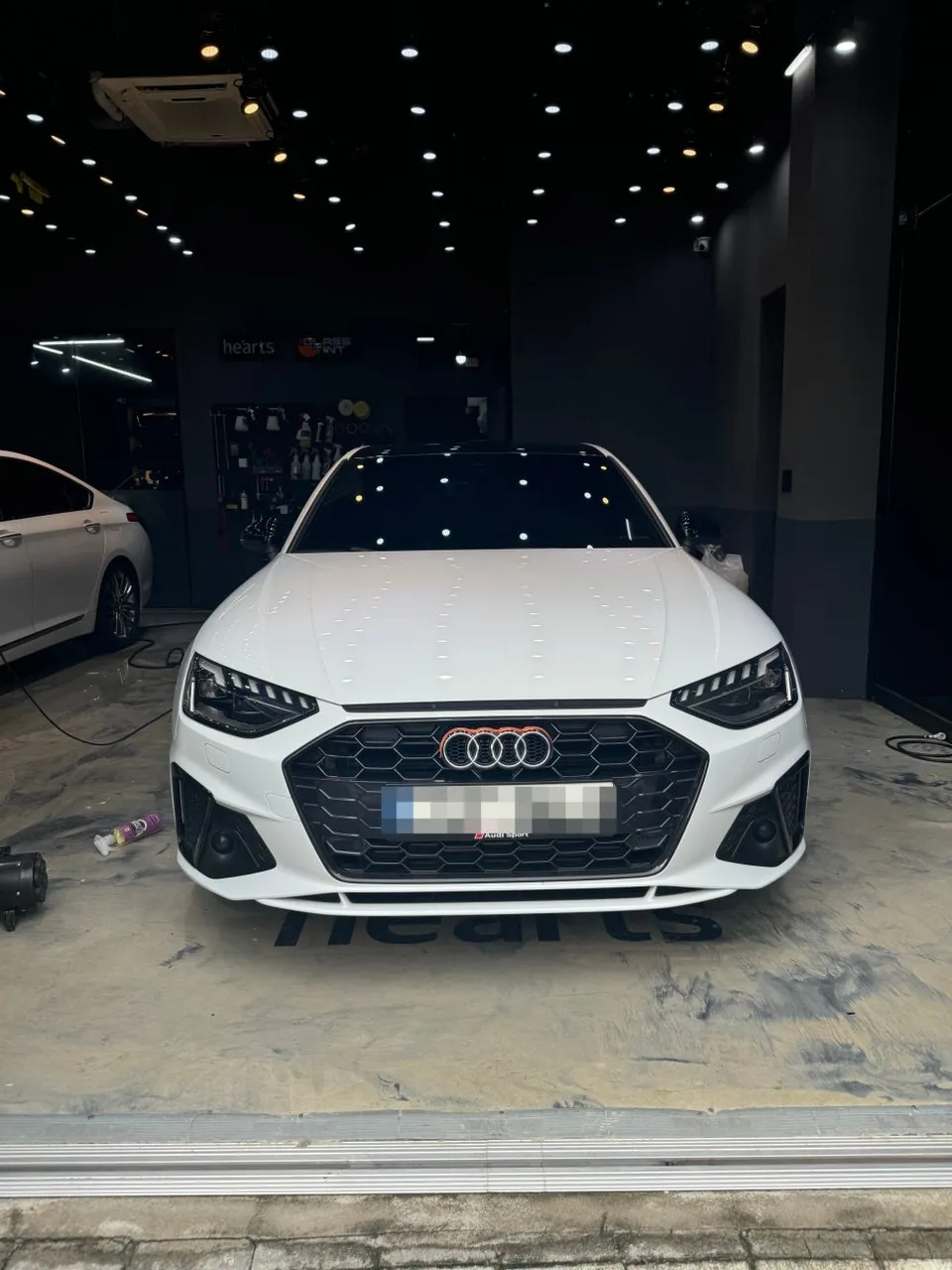 Audi 기타 paint correction installation result