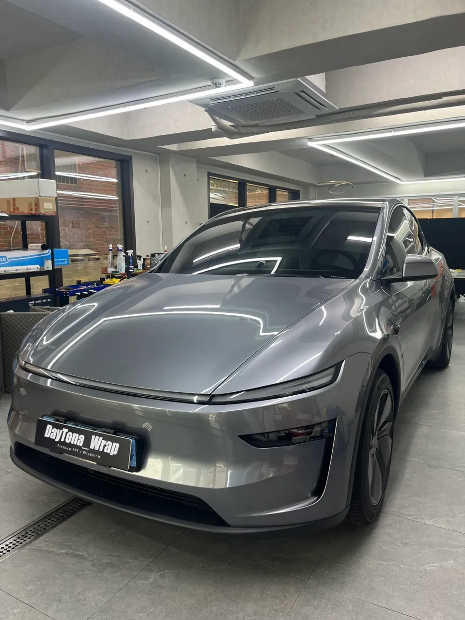 Tesla Model Y JuniperのPPF施工事例｜費用目安・仕上がり 施工写真 5