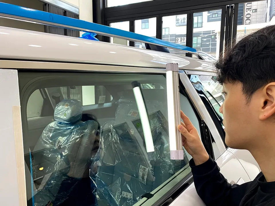 Hyundai Palisadeのカーフィルム施工事例|費用目安・仕上がり 施工写真 3-1