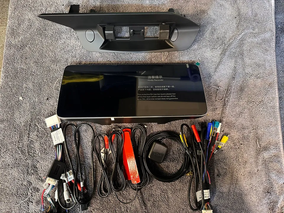 Mercedes-Benz E-Class W212 android head unit - Mercedes-Benz E-Class W212 Android Head Unit Review photo 3