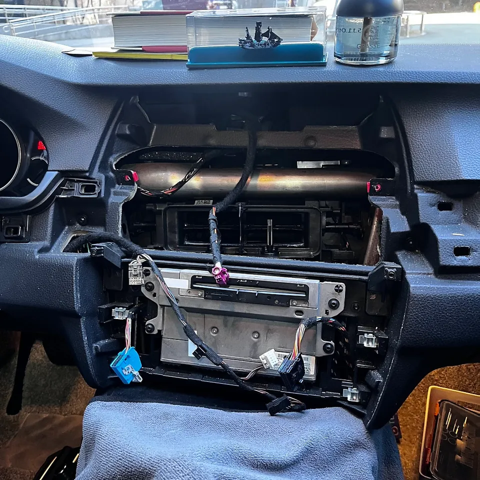 BMW 5 Series F10 android head unit - BMW 5 Series F10 Android Head Unit Upgrade Review photo 6
