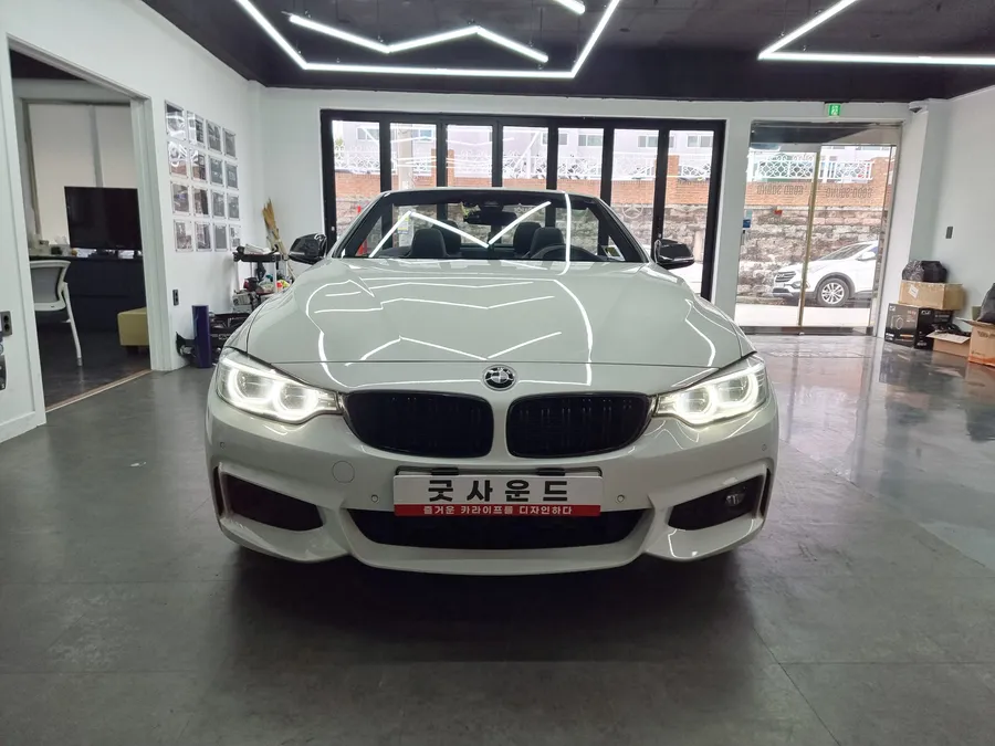 BMW 4 Series ambient lighting installation result