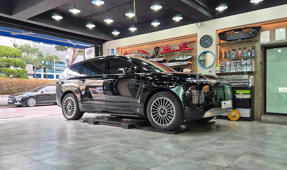 Hyundai IONIQ 9 body kit installation result