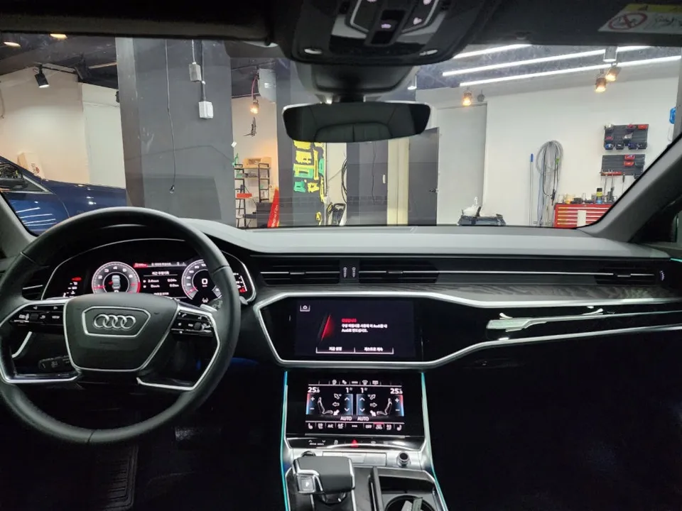 Audi A6のカーフィルム施工事例|費用目安・仕上がり 施工写真 2-2