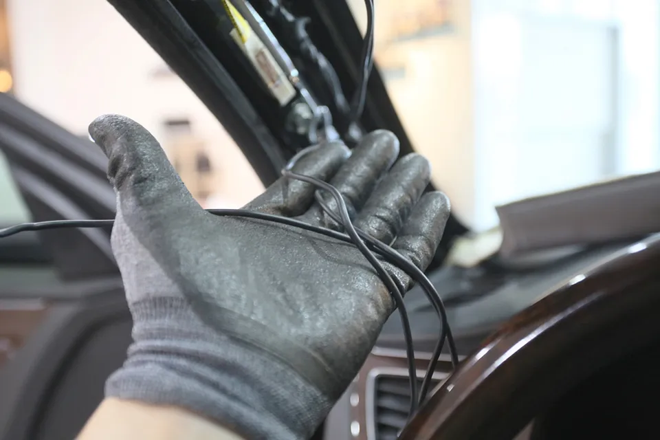 Lexus ES dash cam - Lexus ES Dash Cam Installation Review — Real Cost & Results photo 4