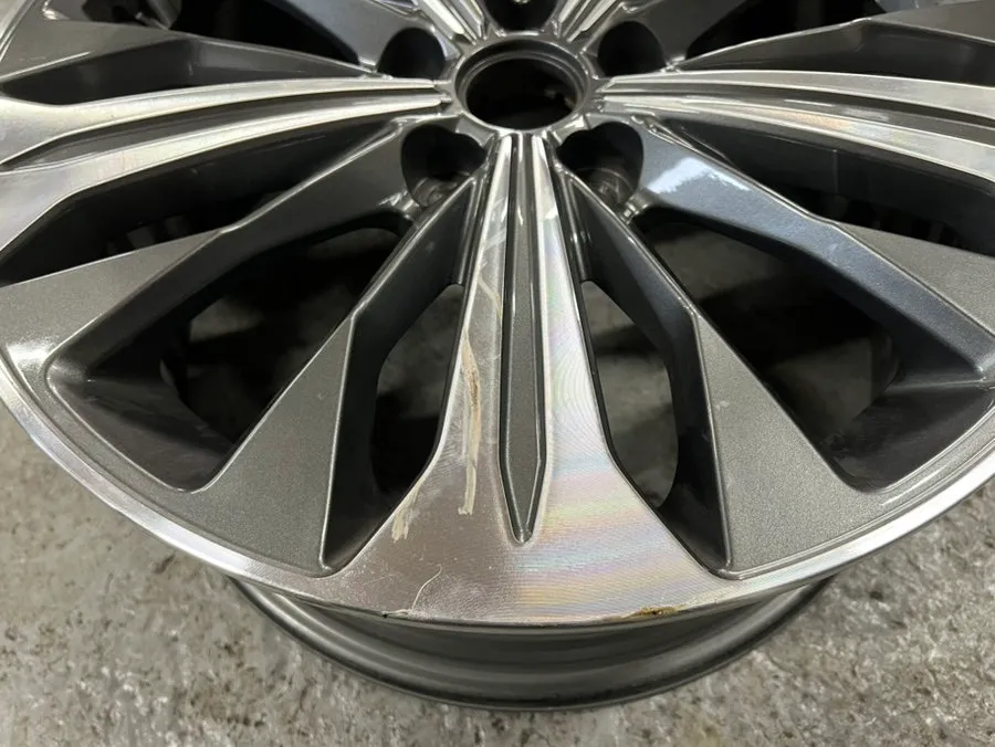 Kia K8 wheel repair - Kia K8 Wheel Repair & Painting Review photo 5