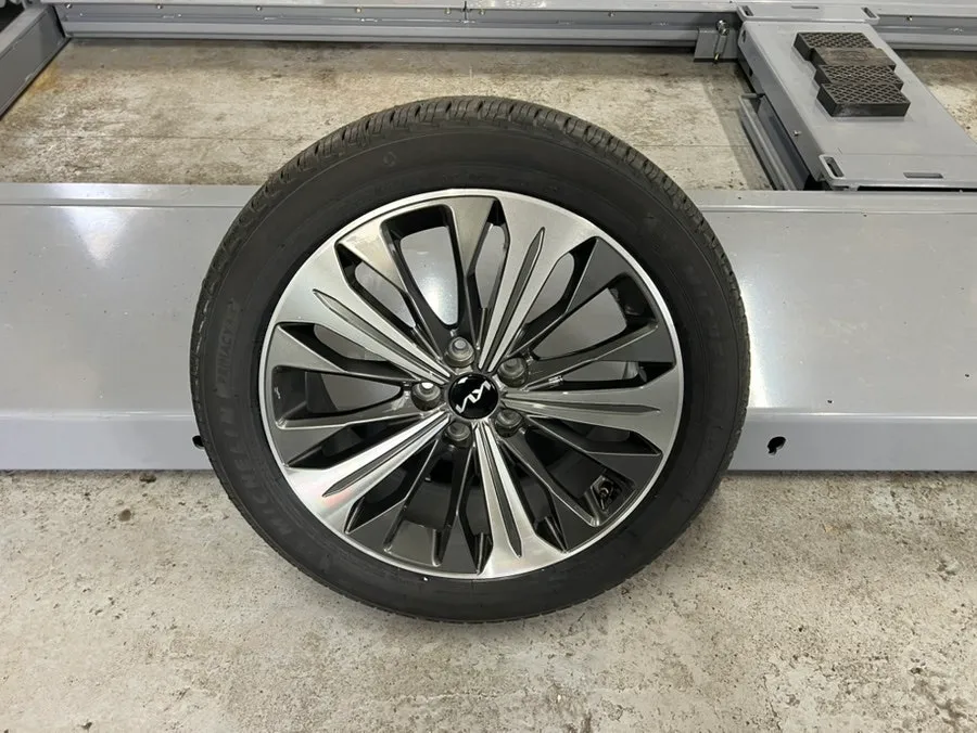 Kia K8 Wheel Repair & Painting Review After