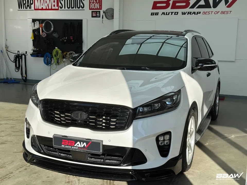 Kia Sorento 4th Genのカーラッピング事例|費用目安・仕上がり 施工写真 2-1