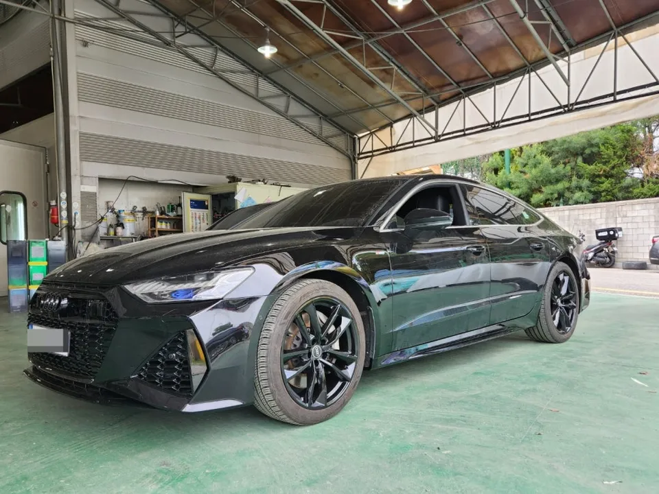 Audi RS Wheel Repair & Painting Review photo 2