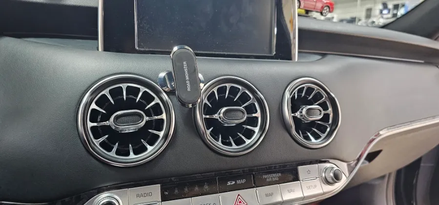 Kia Stinger ambient lighting - Kia Stinger Ambient Lighting Review: Before & After photo 4