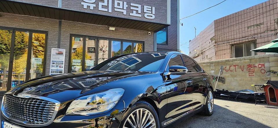 Kia K900のカーフィルム施工事例|断熱・UVカット効果 施工写真 3-2
