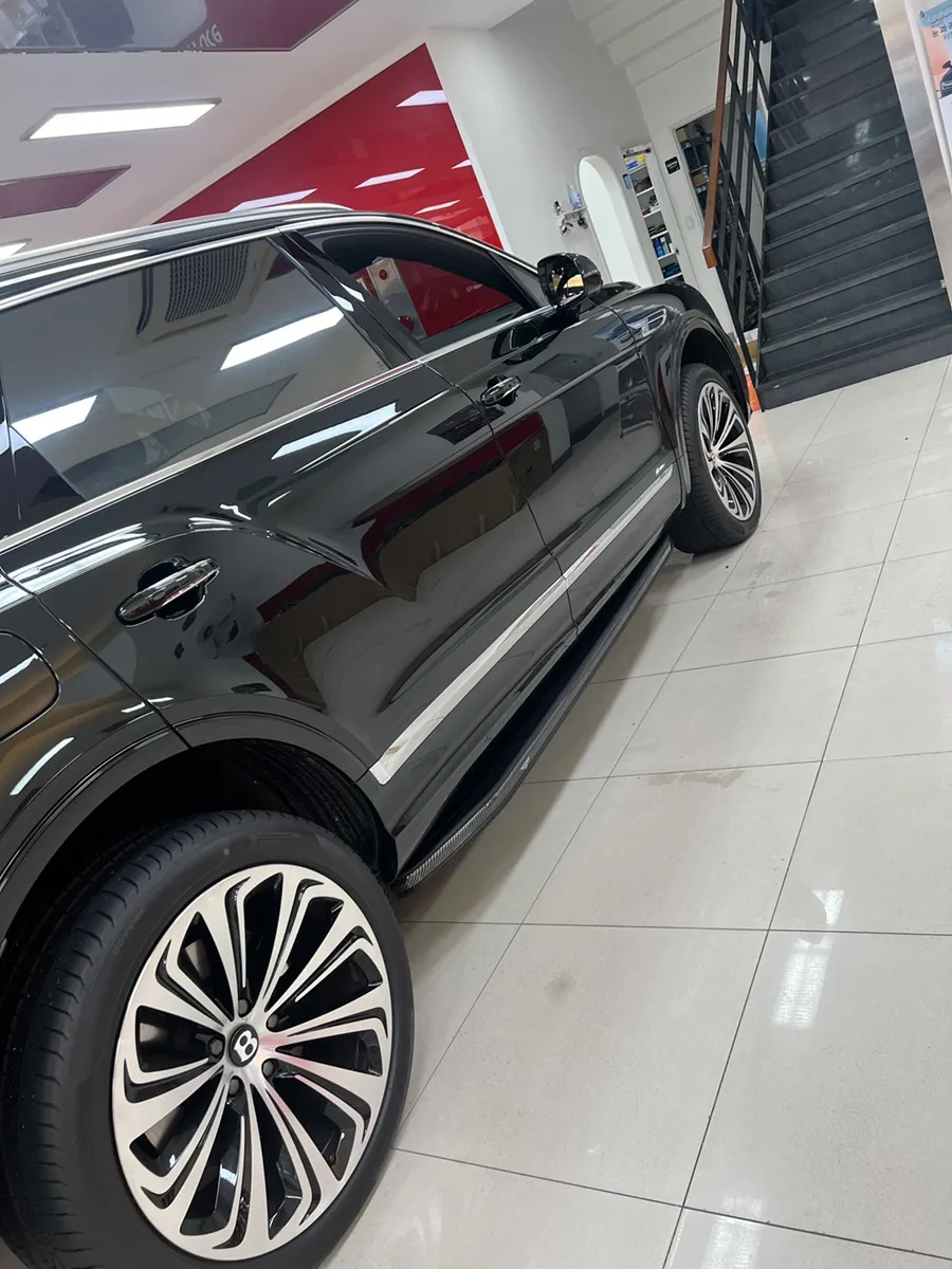 Bentley Bentayga body kit - Bentley Bentayga Body Kit Installation Review photo 5