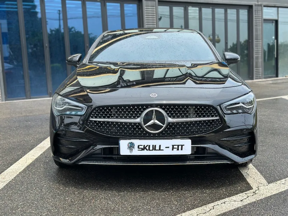 Mercedes-Benz CLAのPPF施工事例｜保険適用と仕上がり 施工写真 2-1