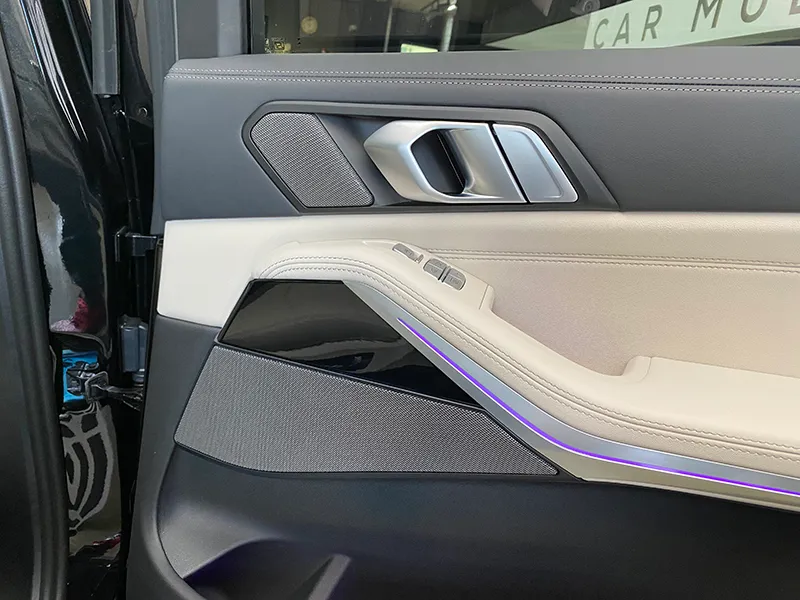 BMW X7 ambient lighting - BMW X7 Ambient Lighting Review: Enhanced Interior photo 3