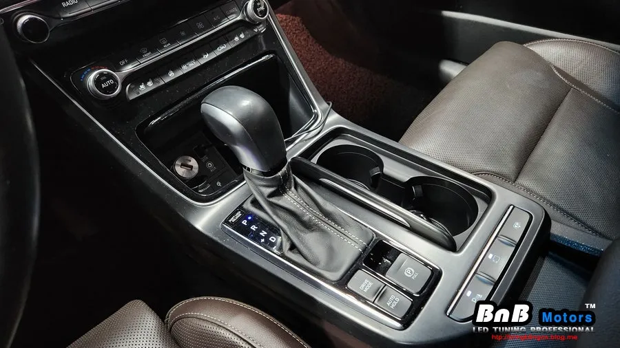 Hyundai Grandeur IG new car package - Hyundai Grandeur IG New Car Package Installation Review — Cost photo 4