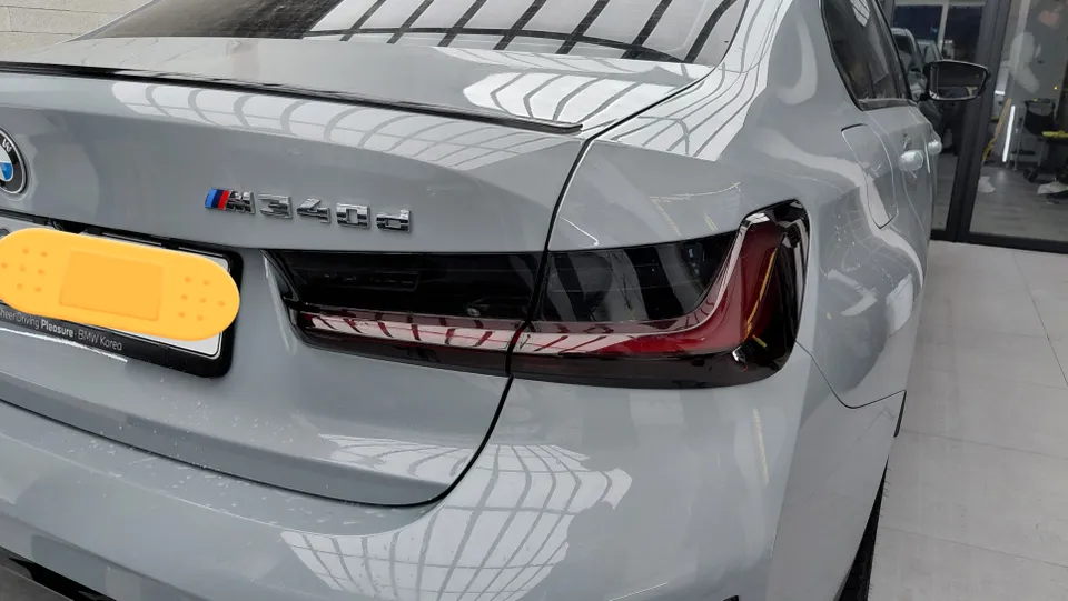 BMW 3 SeriesのPPF施工事例|テールの高級感アップ 施工写真 3-3