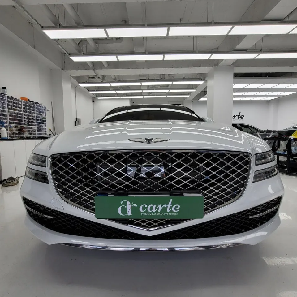 Genesis G80 RG3のカーラッピング事例|費用目安・仕上がり 施工写真 1-1