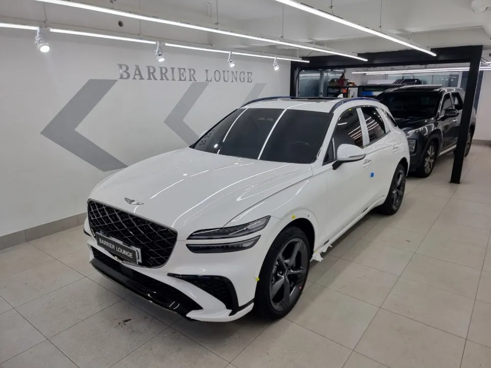 Genesis GV70のPPF施工事例|無光への変貌 施工写真 1-1