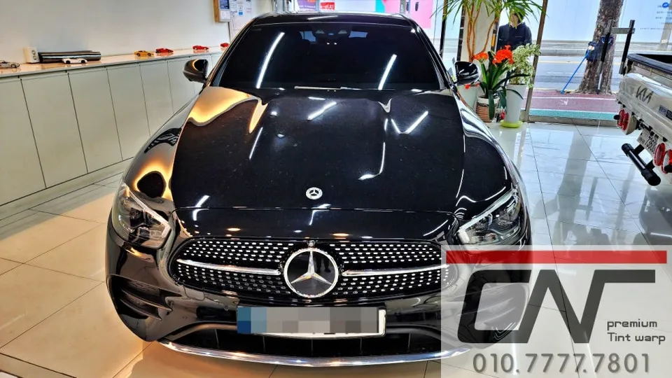 Mercedes-Benz Eクラス W213のカーフィルム施工事例 写真