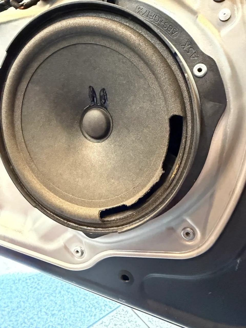 Mercedes-Benz E-Class W212 surround view camera - Mercedes-Benz E-Class W212 Surround View Camera Upgrade photo 4