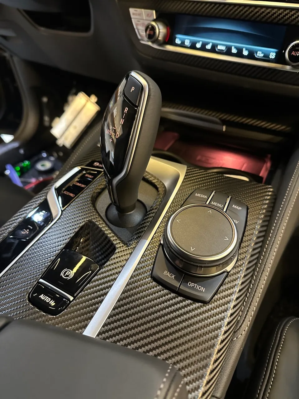 BMW 6GT G32 surround view camera - BMW 6GT G32 Surround View Camera Installation Review photo 3