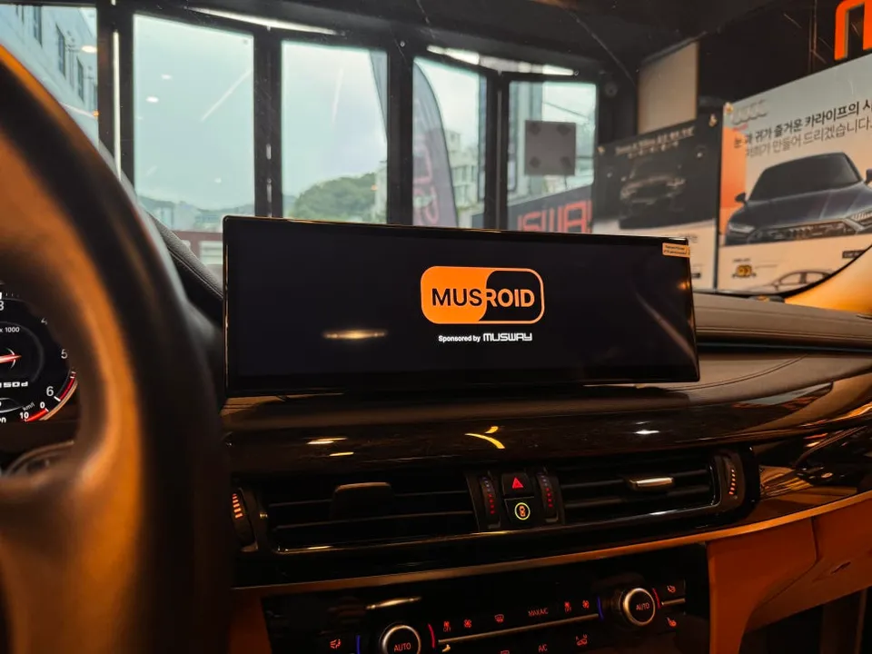 BMW X5 F15 android head unit - BMW X5 F15 Android Head Unit Upgrade Review photo 4