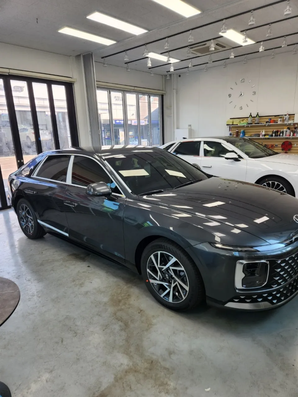Hyundai Azera PPF施工事例|費用目安と仕上がり 施工写真 2-2