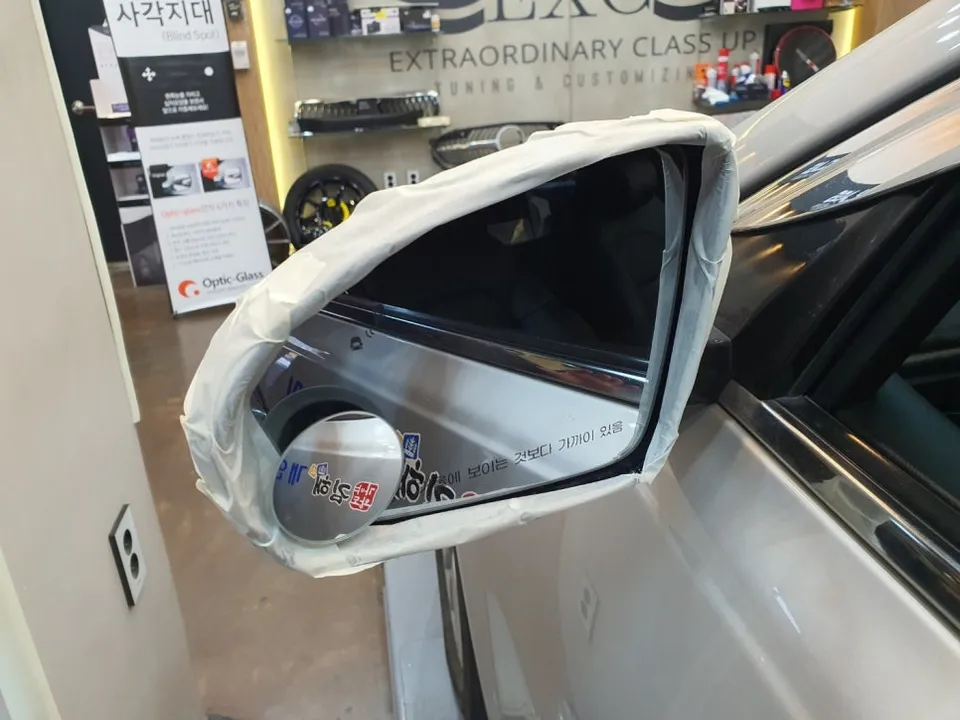 Kia K7 YG oem options - Kia K7 YG Oem Options Installation Review — Cost photo 4