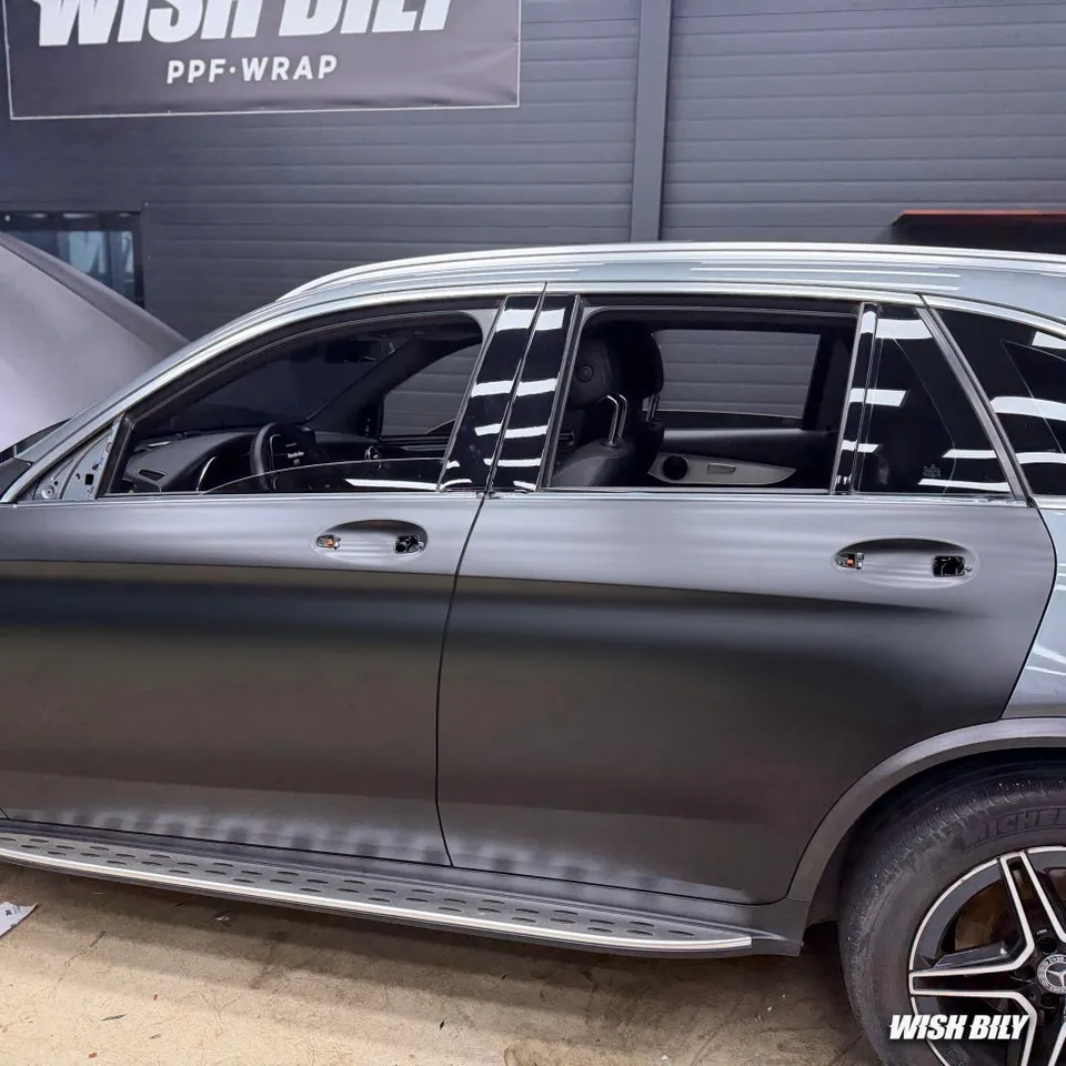 Mercedes-Benz GLCのPPF施工事例|無光ブラックの高級感 施工写真 1-3